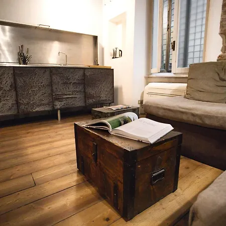 Hostmate - - Pontaccio - Brera Апартаменты *