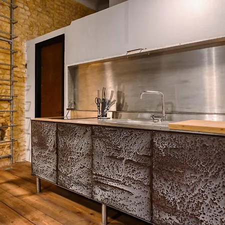 Brerart Maison * Milán